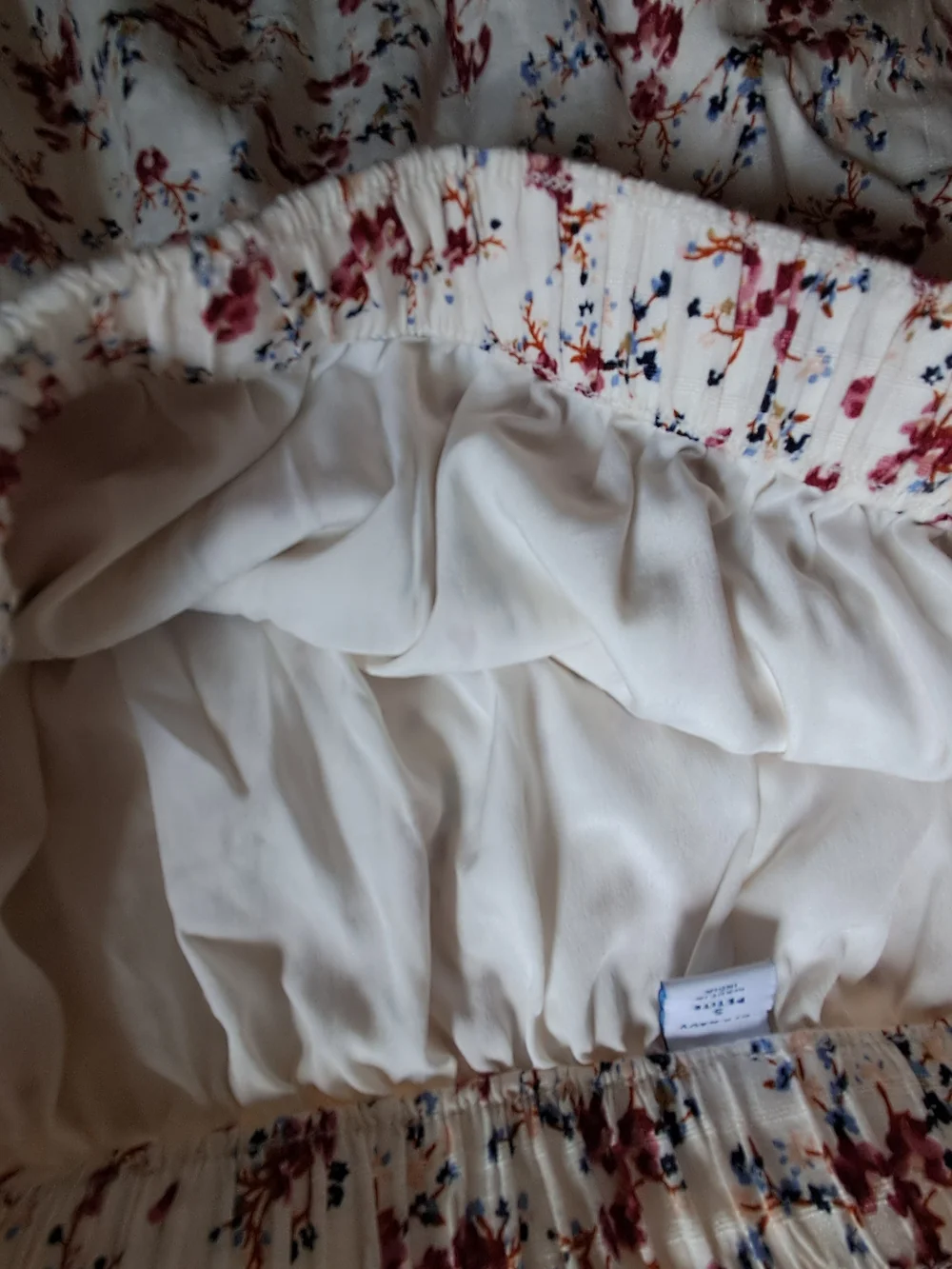 Old Navy flowy cream